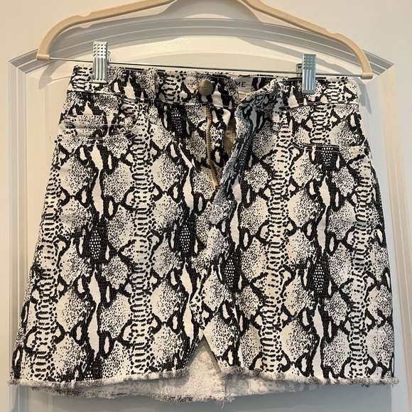 Frame Le Mini Python Denim Skirt - Picture 1 of 3